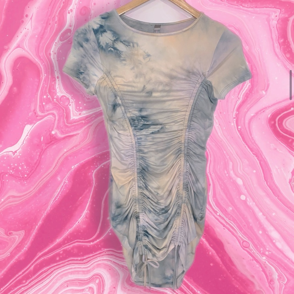 Bodycon tye-dye dress